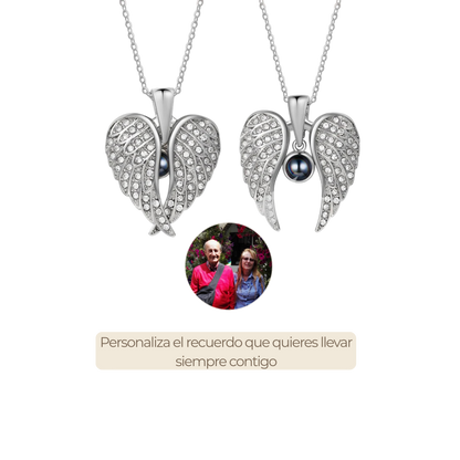 Collar Alas Corazón con proyección